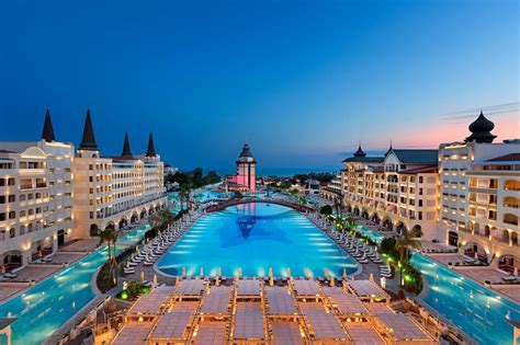 The Best Hotels in Iscar from £41 .